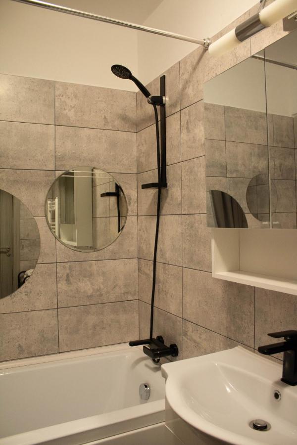 Dream Arena Apartment Bacău Buitenkant foto